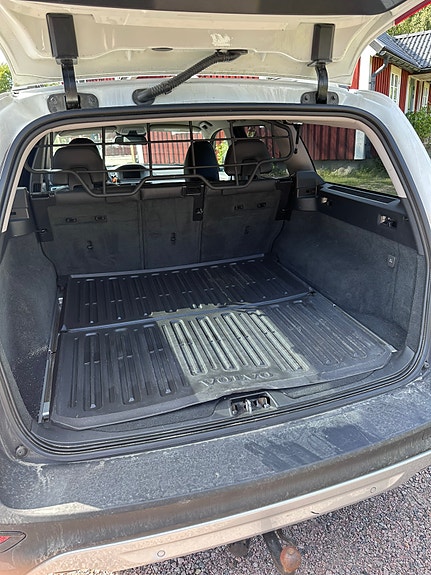 Volvo XC70 4 of 4