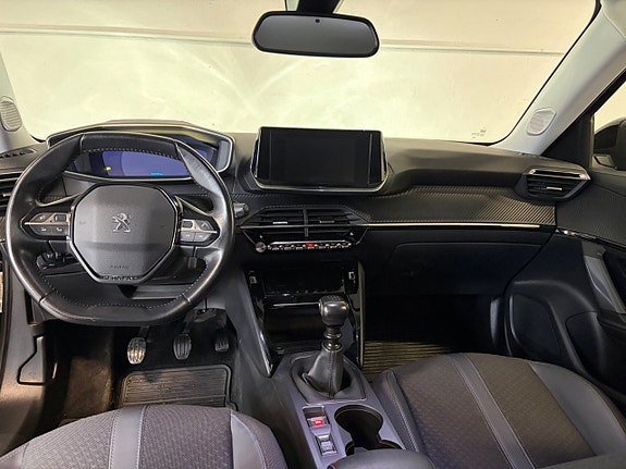Peugeot 2008 9 of 19