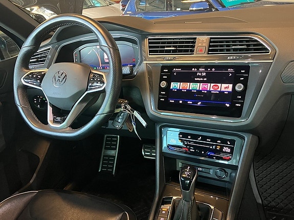 Volkswagen Tiguan 17 of 22