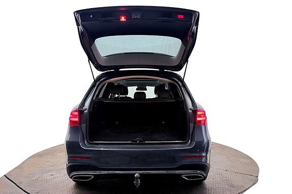 Mercedes-Benz GLC220 d 8 of 30