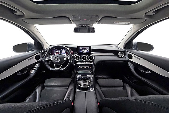 Mercedes-Benz GLC220 d 16 of 30