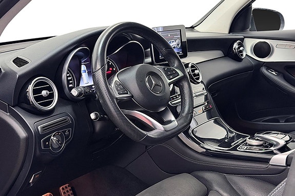 Mercedes-Benz GLC220 d 13 of 30