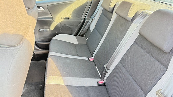 Peugeot 207 6 of 6