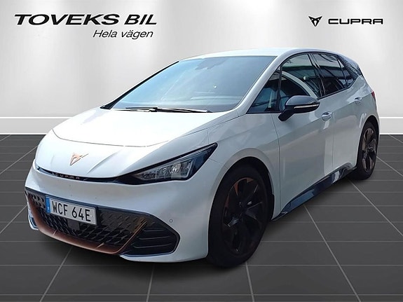 Cupra Born 3 of 15
