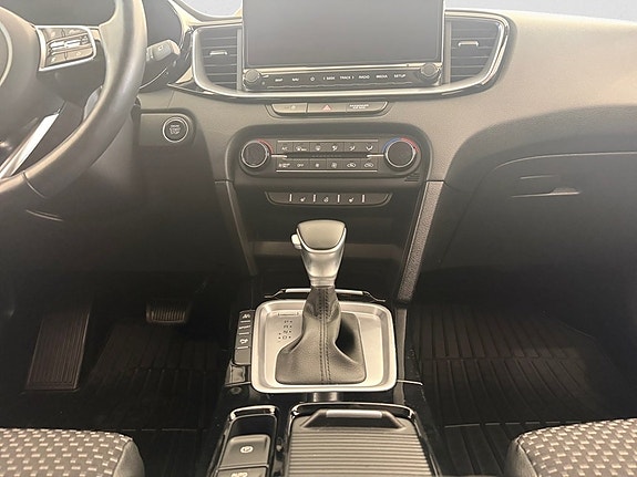 Kia XCeed 14 of 24