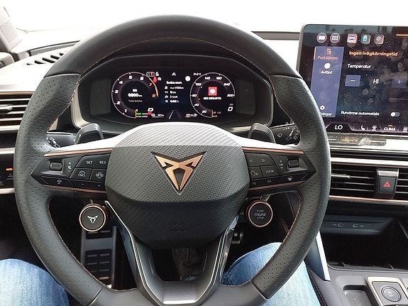 Cupra Leon 9 of 18