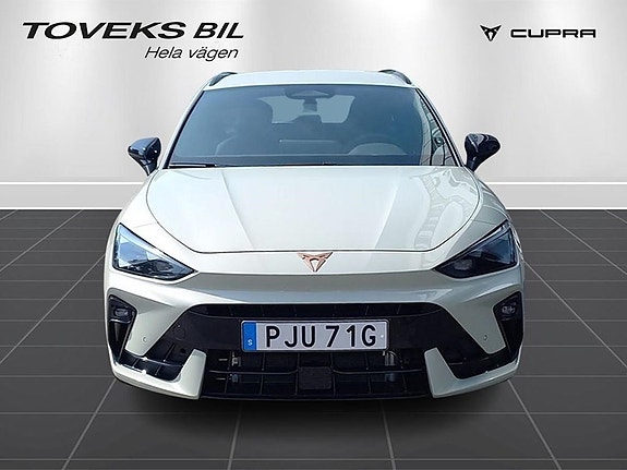 Cupra Leon 2 of 18