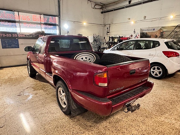 Chevrolet S-10 5 of 8