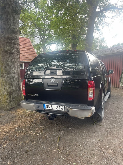 Nissan Navara 5 of 10