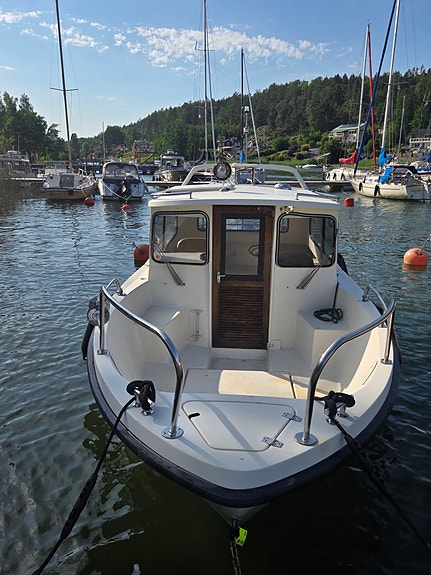 Sea Star 650 med 100hk Honda (2013) 4-takt med få timmar 3 of 13