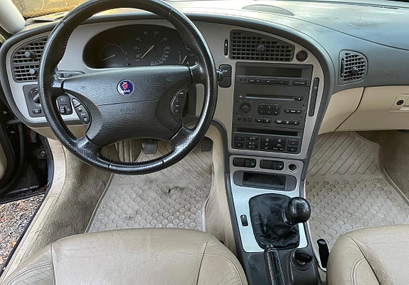 Saab 9-5 5 of 7
