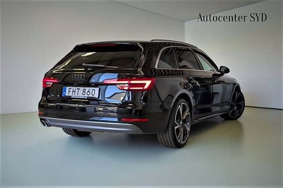 Audi A4 3 of 26