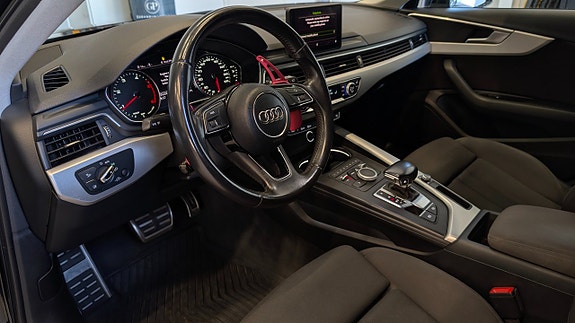 Audi A4 12 of 26