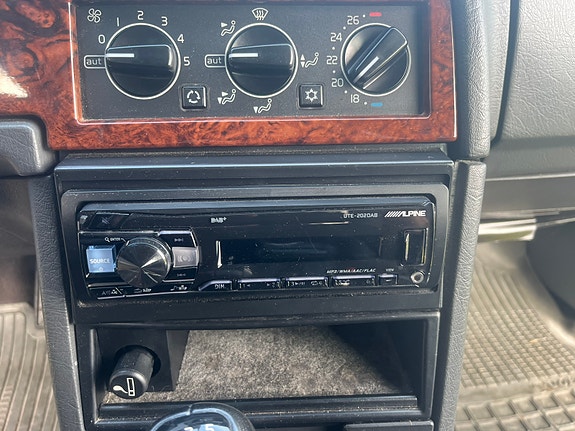 Volvo 940 4 of 14