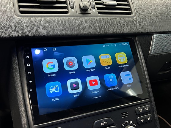 Volvo XC90 19 of 21