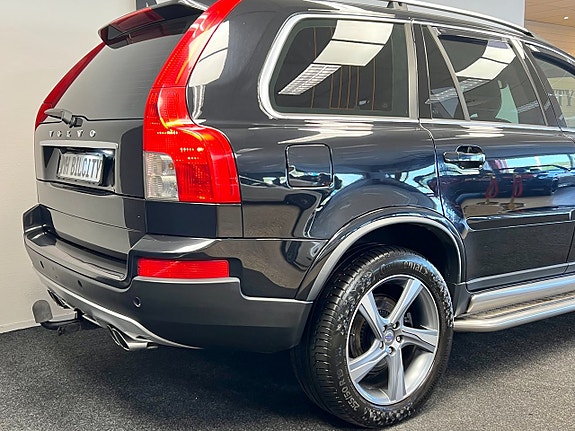 Volvo XC90 8 of 21