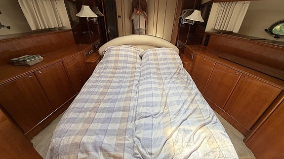 Princess 20 M / 2x MAN D2842 - 05 13 of 30