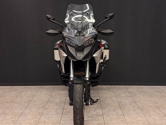 Ducati Multistrada V4 Rally Travel & Radar | Spoked wheels  | Garmin GPS 3 of 5