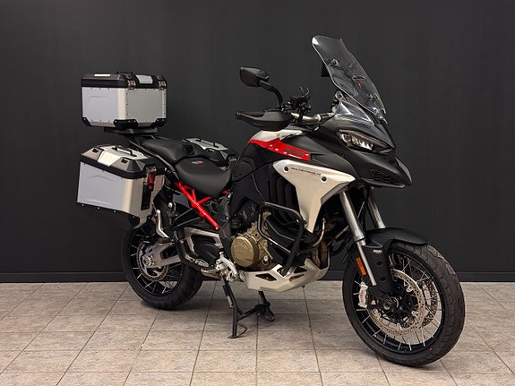 Ducati Multistrada V4 Rally Travel & Radar | Spoked wheels  | Garmin GPS 2 of 5
