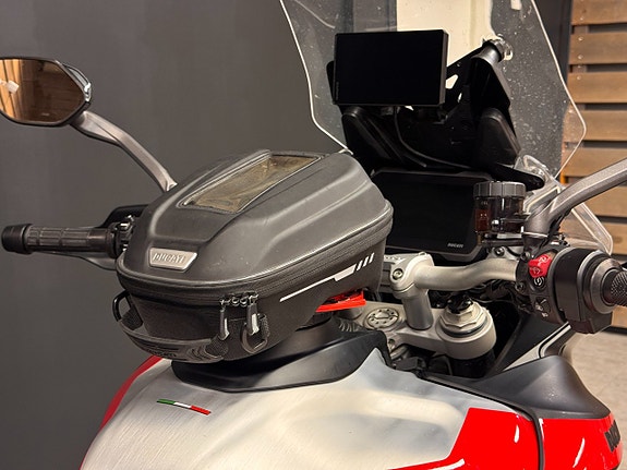 Ducati Multistrada V4 Rally Travel & Radar | Spoked wheels  | Garmin GPS 22 of 25
