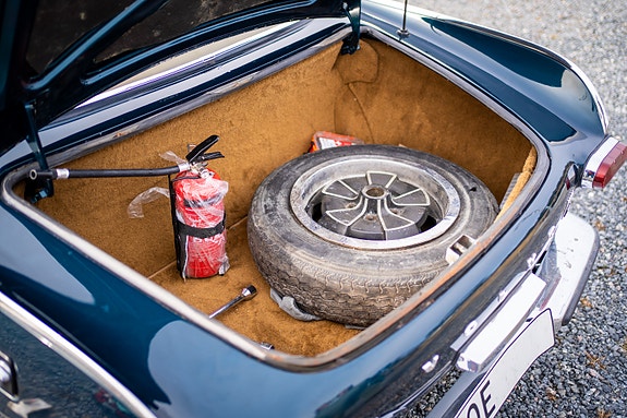 Volvo 1800E 12 of 12