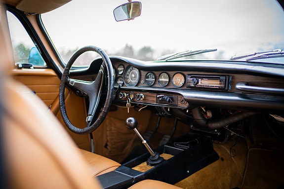 Volvo 1800E 11 of 12