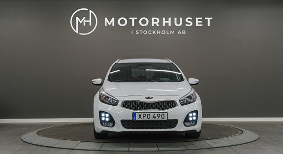 Kia Ceed 2 of 18