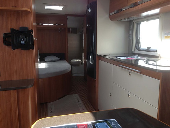 Adria Adora 6 of 9