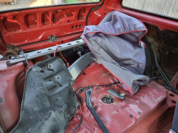 Toyota Starlet 9 of 9