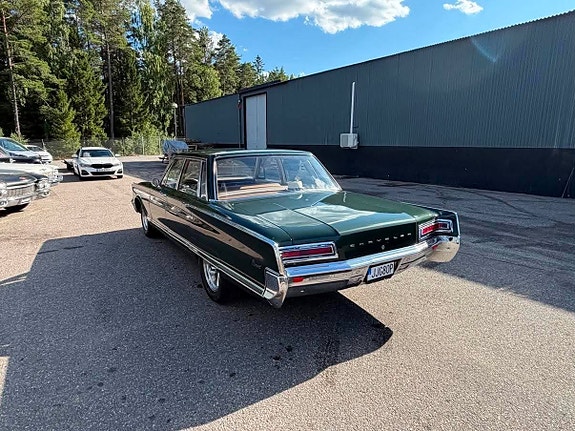 Chrysler Newport 8 of 30