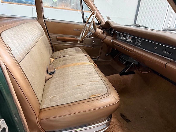 Chrysler Newport 15 of 30