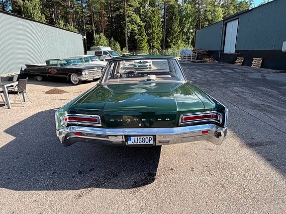 Chrysler Newport 13 of 30