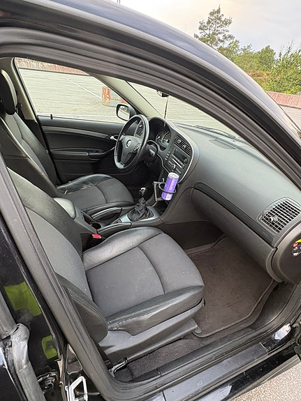 Saab 9-3 8 of 11
