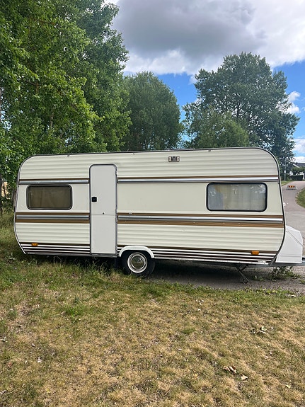 Hobby 520 DE LUXE 2 of 6
