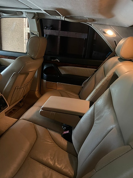 Mercedes-Benz S350 7 of 7