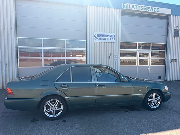 Mercedes-Benz S350 4 of 7