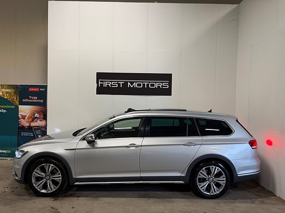 Volkswagen Passat Alltrack 4 of 30