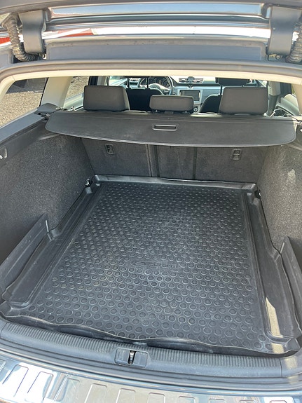 Volkswagen Passat 8 of 8
