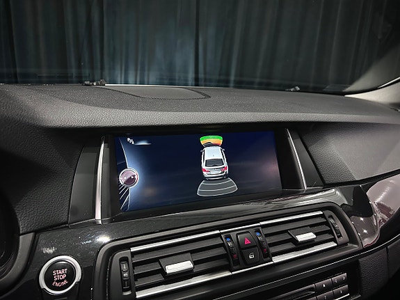BMW 520d 24 of 30
