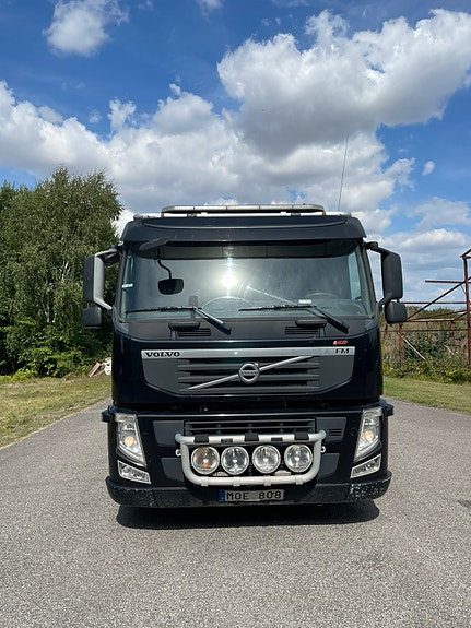 Volvo 3 of 17