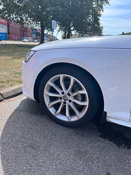 Audi A4 12 of 12