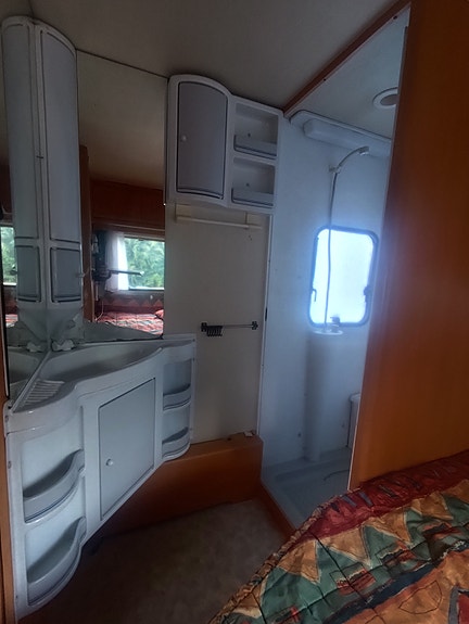 Adria Adria unica B 502 up 5 of 10