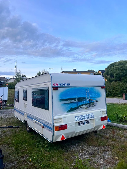 Adria Adria unica B 502 up 3 of 10