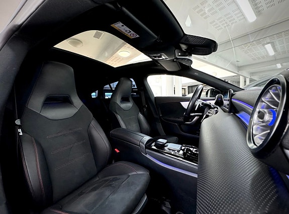 Mercedes-Benz CLA200 6 of 14