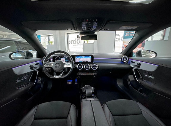Mercedes-Benz CLA200 9 of 14
