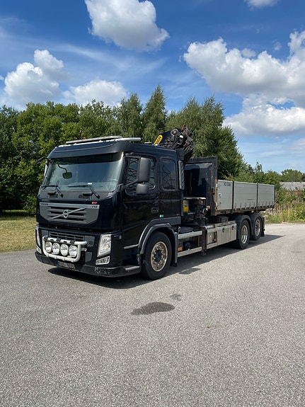 Volvo 2 of 17