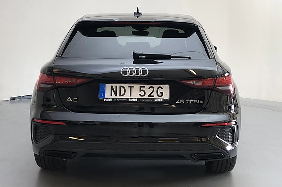 Audi A3 4 of 10