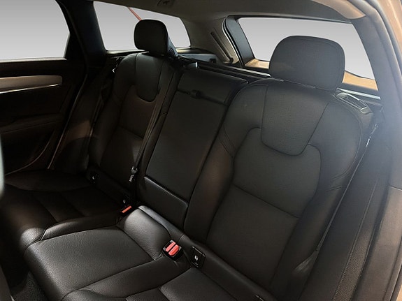 Volvo V90 Cross Country 11 of 19