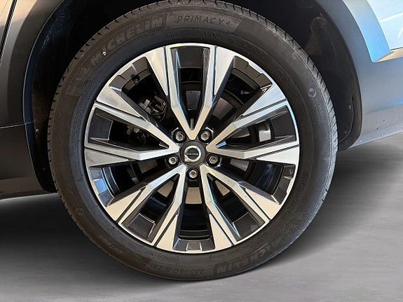 Volvo V90 Cross Country 8 of 19