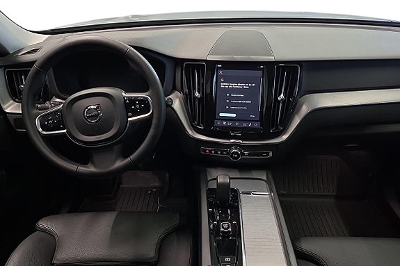 Volvo XC60 13 of 22